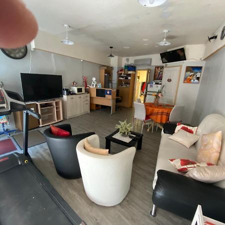 Four A Ban Apartment Mer ภายนอก รูปภาพ
